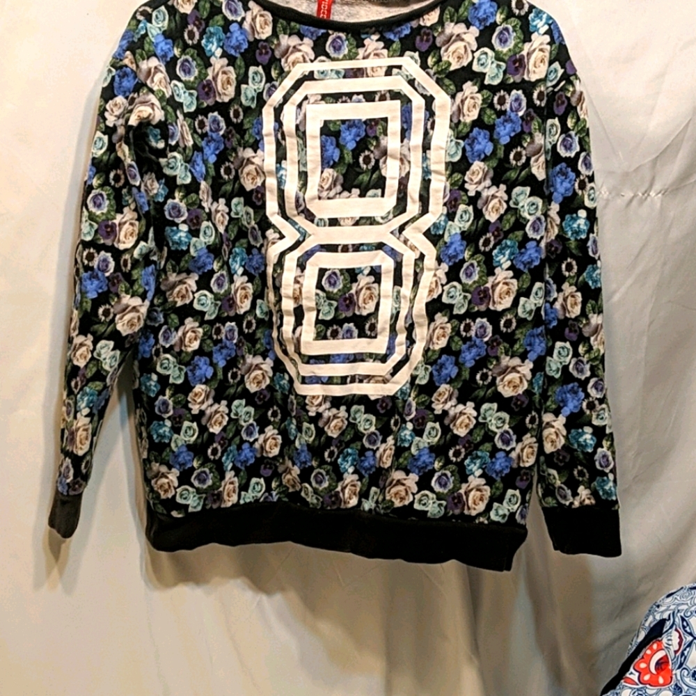 Divided floral sweatshirt size small